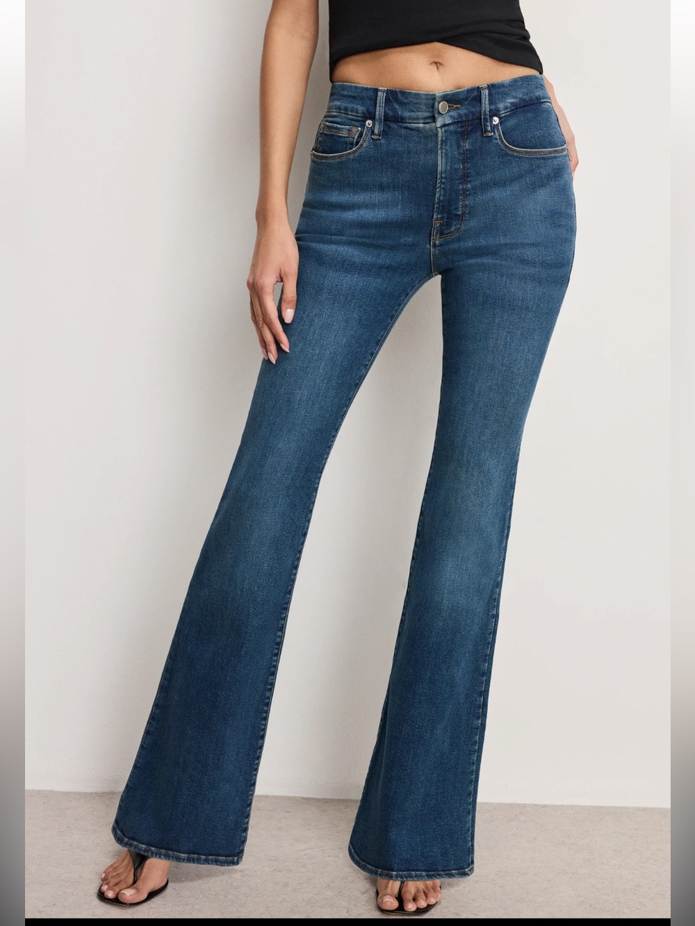 EUC Good American Good Legs Flare Jeans  in Blue 811 size 15